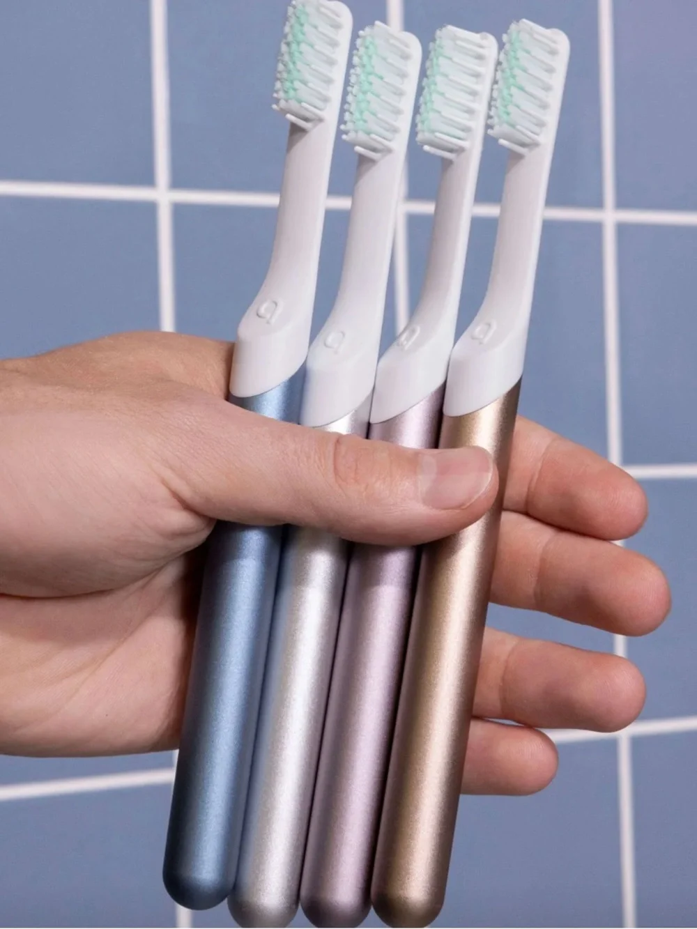 NWT quip Adult Electric Toothbrush Silver Metal